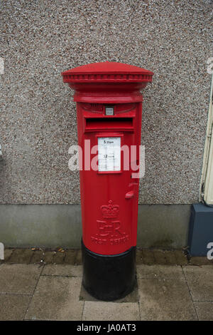 Un Rouge Royal Mail Post Box. Banque D'Images