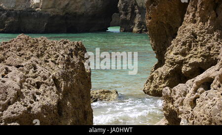 Vues de Joao De Arens Plage en Algarve Praia de João deArens Banque D'Images