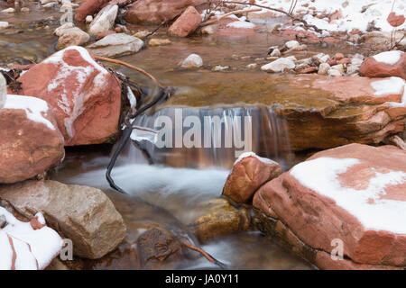 Petite Cascade in Snowy Creek dans la région de Zion, Kolob Banque D'Images