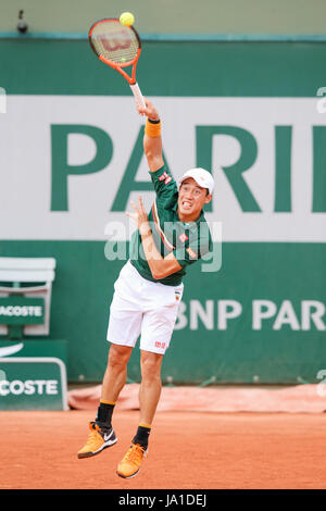 Paris, France. 3 juin, 2017. Kei Nishikori (JPN) Tennis : Kei Nishikori japonaise au cours de la troisième série des match du tournoi de tennis contre Ho Chung de Corée du Sud à la Roland Garros à Paris, France . Credit : AFLO/Alamy Live News Banque D'Images