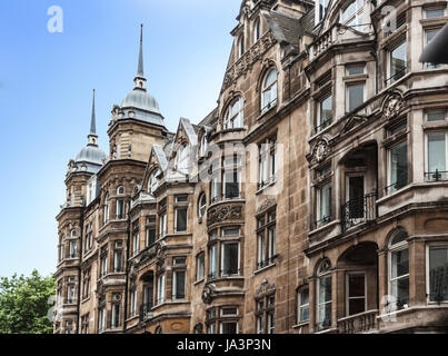 La façade de l'immeuble historique à Londres, Angleterre - Banque D'Images