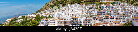 Panorama du village blanc de Mijas, Andalousie, Espagne, Europe Banque D'Images