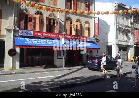 La Singapour nouilles étoilé au Michelin étend de décrochage avec franchise. Banque D'Images