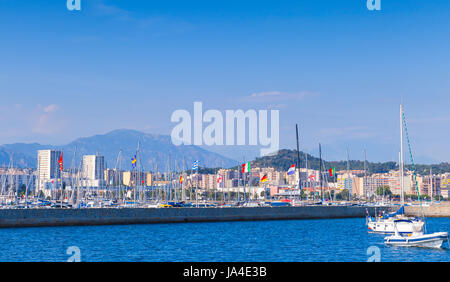 Port d'Ajaccio, la capitale de la Corse, île française de la Mer Méditerranée Banque D'Images