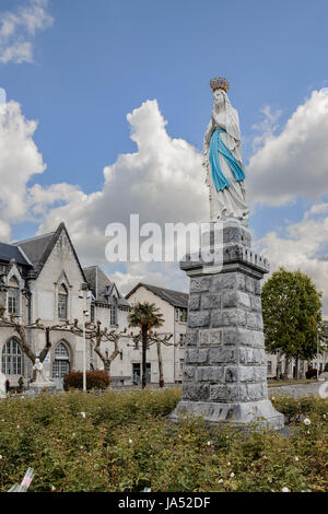France, Hautes Pyrenees, Lourdes, Sanctuaire Basilique de Notre Dame de Lourdes Banque D'Images