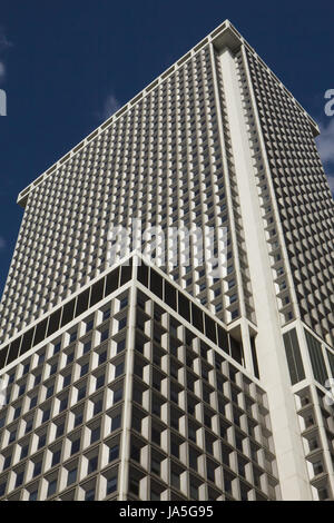 NEW YORK CITY - 20 SEPT : un New York Plaza est un immeuble de bureaux construit en 1969. Le bâtiment est 195m de haut et 50 étages. 20 septembre 2012 à Manhattan, New York City. Banque D'Images