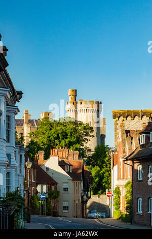 Après-midi de printemps à Arundel, West Sussex, Angleterre. Banque D'Images