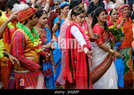 Berlin, Allemagne - 04 juin 2017 : les gens sur Karneval der Kulturen (Carnaval des Cultures) à Berlin, Allemagne. Banque D'Images