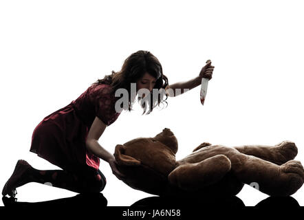 Une étrange jeune femme caucasienne tuant l'ours en silhouette fond blanc Banque D'Images