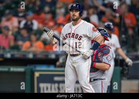 23 août 2017 : Astros de Houston catcher Max Stassi (12) les chauves-souris au cours d'un match de la Ligue Majeure de Baseball entre les Astros de Houston et les Nationals de Washington au Minute Maid Park de Houston, TX. Les Astros a gagné le match 6-1...Trask Smith/CSM Banque D'Images