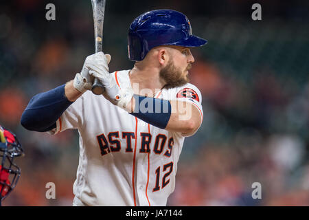 23 août 2017 : Astros de Houston catcher Max Stassi (12) les chauves-souris au cours d'un match de la Ligue Majeure de Baseball entre les Astros de Houston et les Nationals de Washington au Minute Maid Park de Houston, TX. Les Astros a gagné le match 6-1...Trask Smith/CSM Banque D'Images