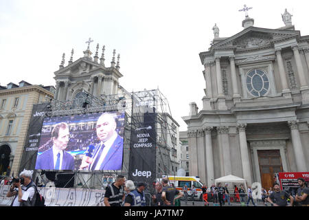 TORINO. Nelle foto il pre Partita Juventus vs Real, Piazza S.Carlo. Banque D'Images