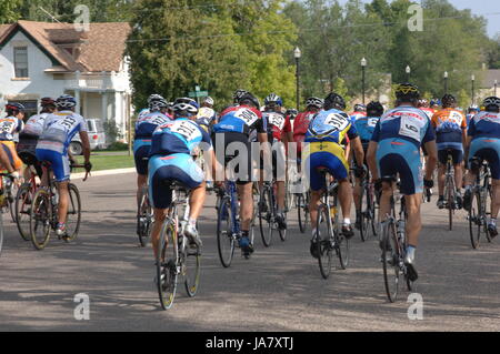 Spring City, Utah, USA - 2 août 2006 : Groupe de cyclistes sur vélo de route course dans la course sur route classique Sanpete dans Sanpete Comté de l'Utah. Vélo Cycliste d Banque D'Images