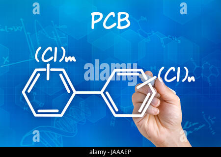 La main avec un crayon dessine des bpc formule structurelle chimique Banque D'Images