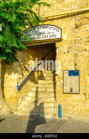 TEL-AVIV, ISRAEL - 02 juin 2017 : l'escalier du port de Jaffa de la vieille ville, qui fait maintenant partie de Tel-Aviv-Yafo, Israël Banque D'Images