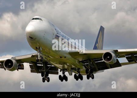 9V-SFQ Singapore Airlines Cargo Boeing 747-400 F cn-32901/1369 Banque D'Images