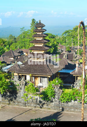 Le Temple de Besakih, mère ou Pura Besakih est le plus important, le plus grand et le plus saint temple de l'hindouisme à Bali Banque D'Images