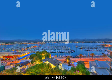 Ibiza San Antonio Abad Sant Antoni Portmany coucher du soleil à Iles Baléares Banque D'Images