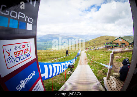 Une vue de la porte lors de la Coupe du Monde de vélo de montagne UCI course à Fort William, 4 juin 2017. Banque D'Images