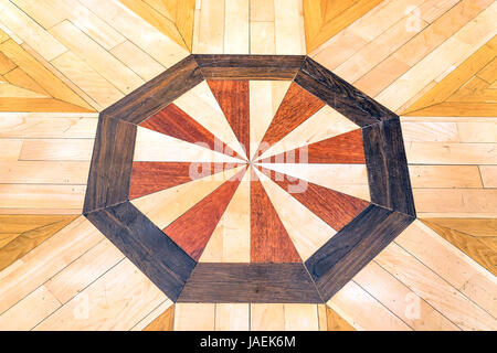 Motif géométrique sur l'ancien plancher en bois vintage Banque D'Images