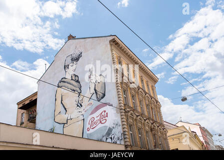 Style Vintage Publicité de Pepsi Cola sur le côté d'un immeuble, Prague, République Tchèque Banque D'Images