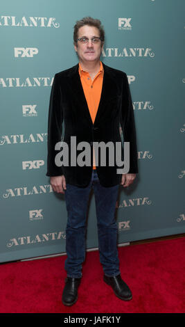 New York, États-Unis. Le 05 juin, 2017. Paul Simms assiste à l'Atlanta pour votre examen de dépistage par FX Network à Zankel Hall Carnegie Hall Crédit : Lev Radin/Pacific Press/Alamy Live News Banque D'Images