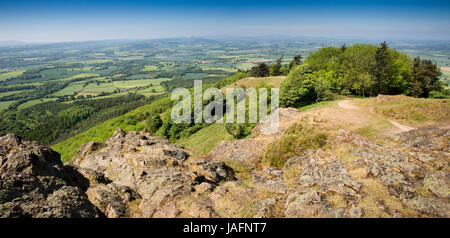 Royaume-uni, Angleterre, Shropshire, le Wrekin, augmentation de la vue panoramique à partir de Shropshire Chemin path Banque D'Images