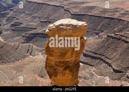 Rock formations au point Muley, San Juan Canyon, dans l'Oreilles Ours National Monument. Banque D'Images