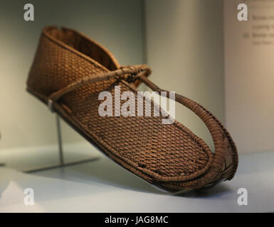 L'Egypte ancienne. Sandales tissés à partir de feuille de palmier. British Museum. Londres, Royaume-Uni. Banque D'Images