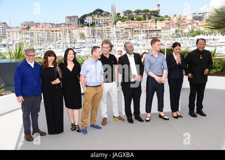 Photocall du film 'une prière avant l'aube' ('une prière avant l'aube") de l'équipe du film : Yimumphai Mabklang Pornchanok, Panya, Vithaya Pansringarm , Jean Stéphane Sauvaire, Billy Moore, Joe Cole 70e Festival de Cannes Mai 19, 2017 Photo Jacky Godard Banque D'Images