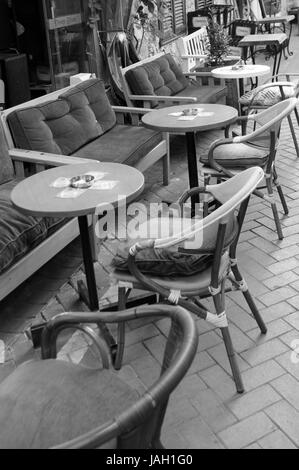 31er mai 2017, Fethiye, TURQUIE : un bistro le long des petites rues de Fethiye en Turquie, 31 mai 2017 Banque D'Images