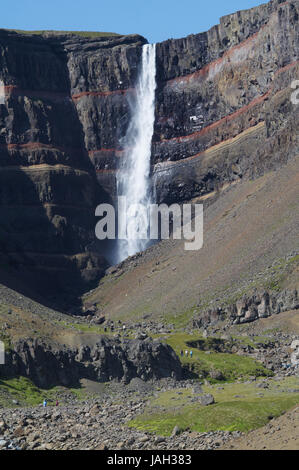 L'Islande, Esatfjord,la Hengifoss cascade, Banque D'Images