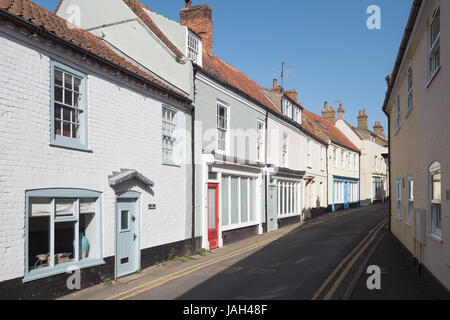 La rue principale de Wells-next-the-Sea sur la côte nord du comté de Norfolk, UK Banque D'Images