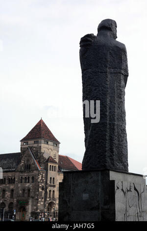 Pologne,pose,Poznan,Vieille Ville,monument,Plac Michiewicza,POUTRE,en 1956, Banque D'Images