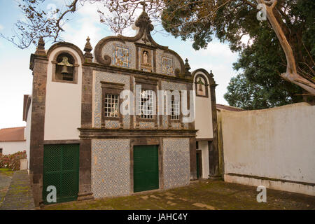 Couvent de Caloura, est un couvent du 16ème siècle situé dans la paroisse de Agua de Pau. L'île de São Miguel, Açores, Portugal. Banque D'Images