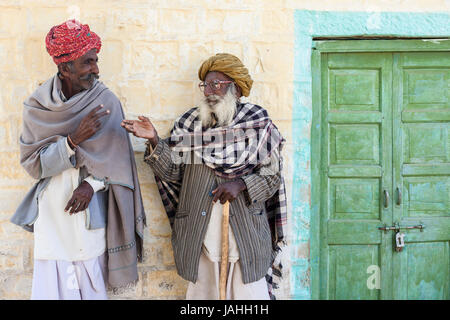 La vie dans les villages dans la région de désert de Thar, Rajasthan, Inde Banque D'Images