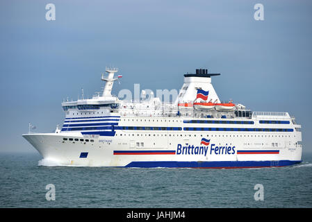 Brittany Ferries, Britagne, entrée en Portsmouth, Hampshire, Royaume-Uni Banque D'Images