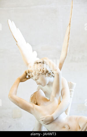La statue de Antonio Canova Psyché ranimée par le baiser de Cupidon, première mise en service en 1787, est un exemple de la théorie néoclassique la dévotion à l'amour et l'émotion Banque D'Images