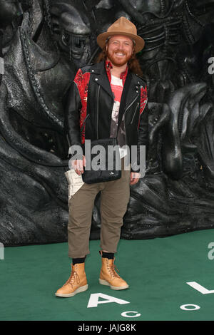 Alien : Pacte Première Mondiale - Avec des arrivées : Leigh Francis Où : London, Royaume-Uni Quand : 04 mai 2017 Credit : Lia Toby/WENN.com Banque D'Images