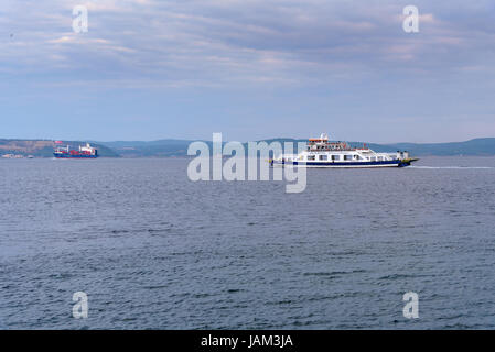 Canakkale, Turquie - 31 octobre 2016 : Avis de ferry dans la matinée à Dardanelles Banque D'Images