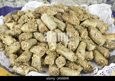 L'alimentation du marché marocain sucré frit sur la nourriture Banque D'Images