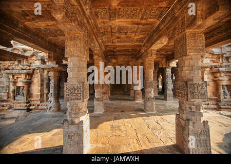 Iravatesvara Temple situé dans la ville de Darasuram près de Kumbakonam dans le Tamil Nadu.Ce temple, construit par curis-au-mont-II Banque D'Images