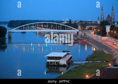 La Hongrie, Szeged, Cathédrale, Tisza, Inner City Bridge, Banque D'Images