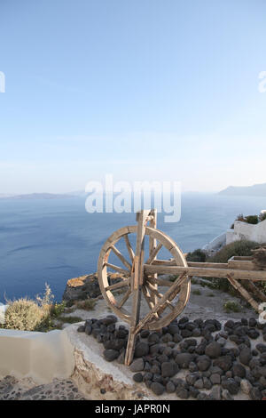 Roue qui tourne sur l'île de Santorin (Grèce) Banque D'Images