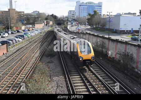 Des trains à la gare centrale de Southampton Banque D'Images