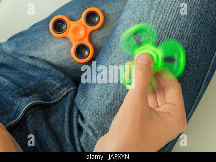 Fidget spinner, relaxant, jouets populaires conception générique Banque D'Images