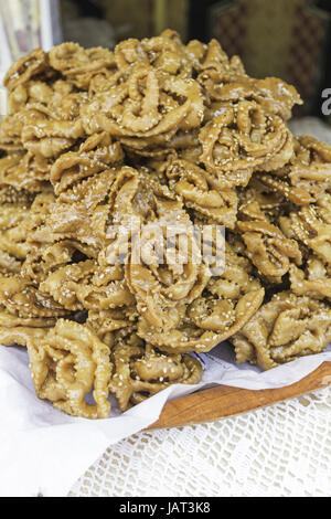 Fried Sweet arabes en marché des aliments pour animaux, aliments et desserts Banque D'Images