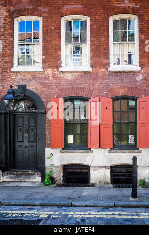 Dennis Severs House, un Huguenot préservé chambre à 18 Folgate Street dans l'Est de Londres, où les familles de tisserands de soie vit à partir de 1724 Banque D'Images