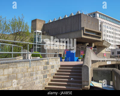 Londres, Angleterre, Royaume-Uni - Mai 06, 2010 : la Hayward Gallery célèbre chef-d'œuvre de la nouvelle brutalisme partie du South Bank Centre Banque D'Images