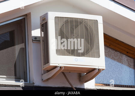 Les compresseurs d'air sont situées au dernier étage du pavillon Banque D'Images